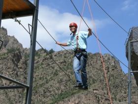 飞夺泸定桥--高空拓展项目