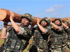 扛圆木--户外拓展项目