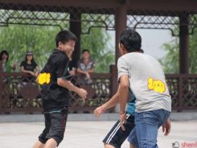 撕名牌(户外拓展项目)