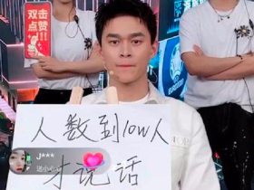 孙杨与泳池渐行渐远,常带货到凌晨。