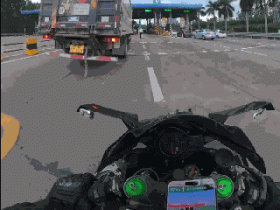 百万网红苏乞儿,最近很火。